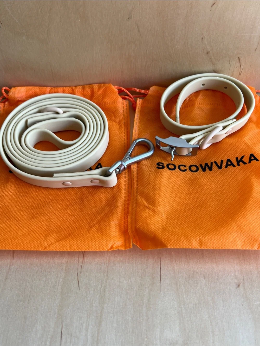 Socowvaka Beige Waterproof Dog Leash & Collar Set